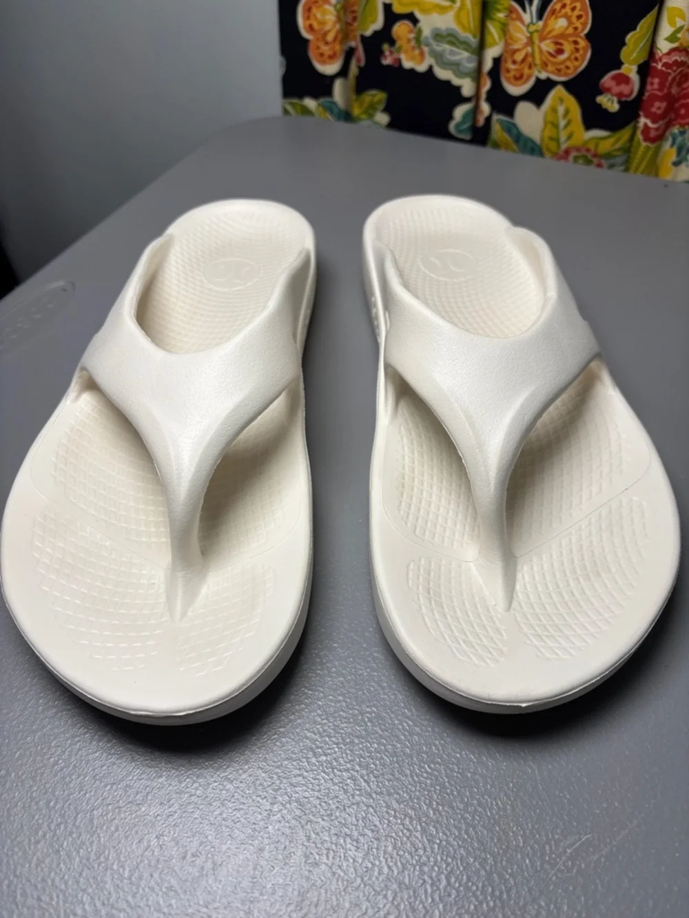 Hurley Men's Injection Flip Flop White Size 9